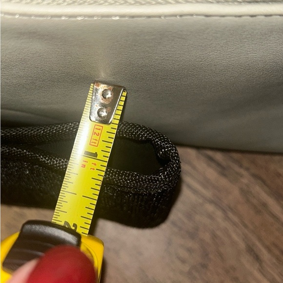 Damsel In Defense, Janie’s Gotta The Daphne Concealed Collection Shoulder Bag NW - Picture 14 of 16